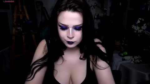 rouzfarrelll online show from September 27, 11:48 am