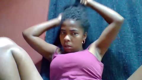 Snapshot of rovaelyah chatting on September 28, 3:45 am rovaelyah online show from September 28, 3:45 am