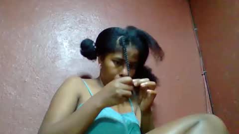 Snapshot of rovaelyah chatting on October 14, 5:41 am rovaelyah online show from October 14, 5:41 am