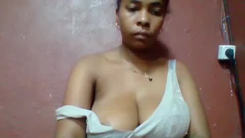 rovaelyah online show from March 26, 5:35 am