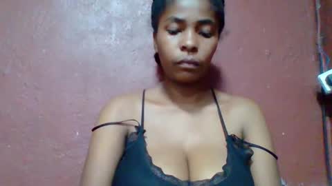 rovaelyah online show from April 12, 2:44 pm