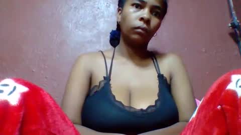 rovaelyah online show from May 4, 2:29 am