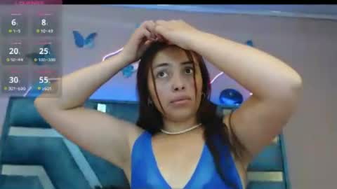 Snapshot of roxan_fox_ chatting on July 1, 2:46 am Roxane online show from July 1, 2:46 am
