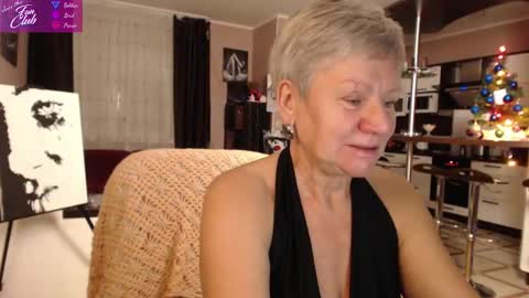 Snapshot of roxana_brooks chatting on January 7, 2:19 pm Roxana online show from January 7, 2:19 pm