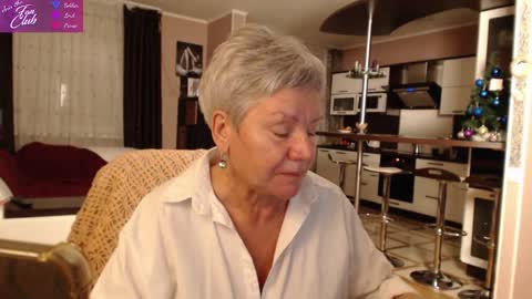 Snapshot of roxana_brooks chatting on January 11, 5:18 pm Roxana online show from January 11, 5:18 pm