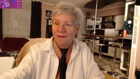 Snapshot of roxana_brooks chatting on January 12, 4:29 pm Roxana online show from January 12, 4:29 pm