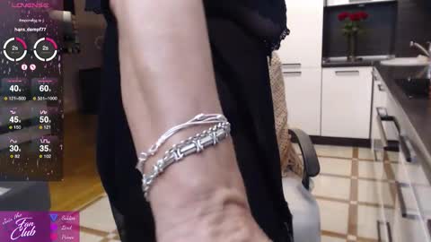 Roxana online show from October 3, 7:33 pm