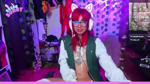 roxxy online show from March 4, 5:11 am
