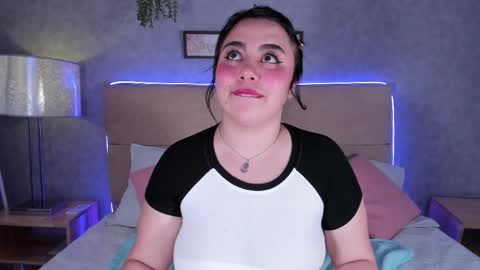 roxanebrown online show from May 22, 7:41 pm