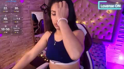 roxanne_han online show from November 8, 11:43 am