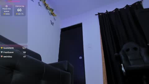 roxanne online show from February 6, 11:15 pm