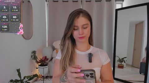  R O X I E  online show from September 27, 4:34 pm