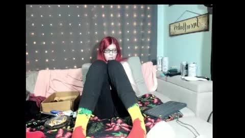 roxihazeleyes online show from February 9, 10:42 am