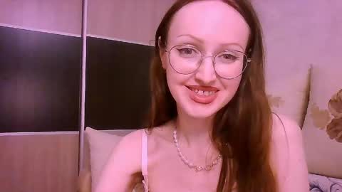 Roxxy Wharton online show from April 18, 7:58 pm