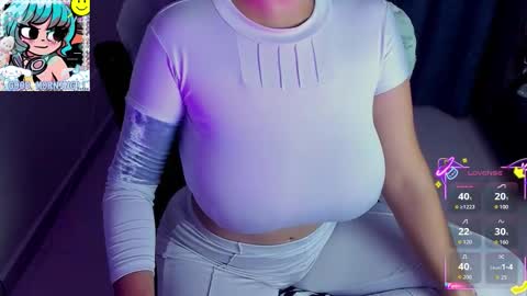 Annah  online show from November 28, 8:06 am