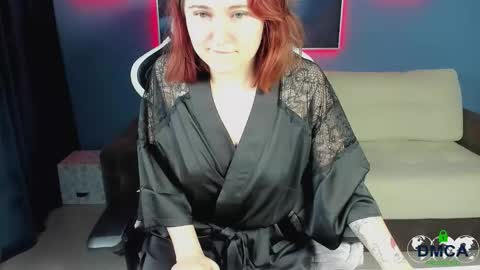 Roxy fiery online show from November 15, 12:30 am