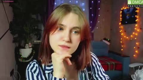 Roxy fiery online show from December 19, 1:34 am