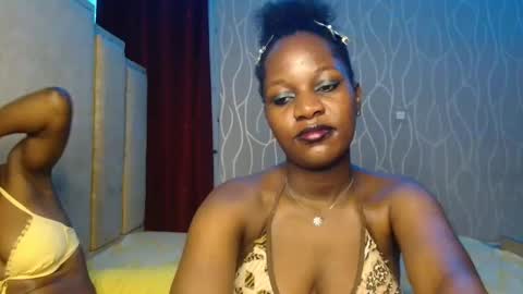 Roxy online show from May 12, 9:56 pm