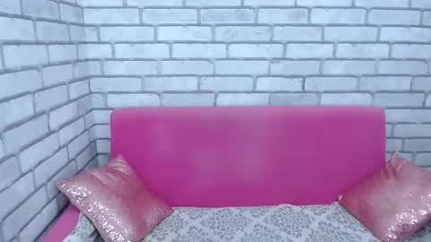 roxy_luxe online show from November 29, 8:17 am