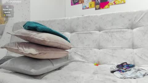 roxy online show from May 16, 3:33 pm