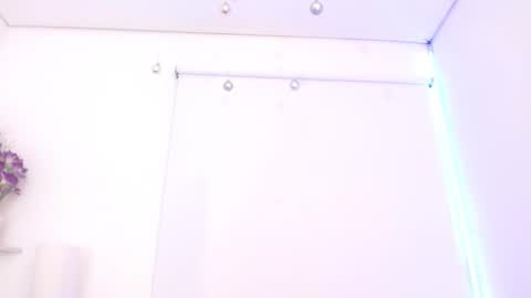 roxy_stone1 online show from November 8, 7:23 pm