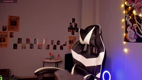 Roxy GMT2 Mon 10 AM - 4 PMTue 10 AM - 4 PM Wed 10 AM - 4 PM Sat 10 AM - 4 PM Sun 10 AM - 4 PM. online show from April 4, 2:32 am