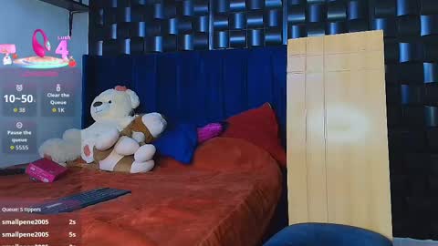 ANTONIO online show from October 24, 7:43 pm