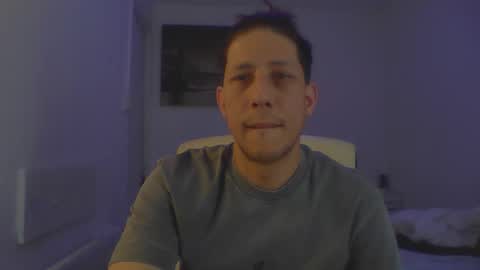 royalpapi12 online show from April 10, 8:52 am