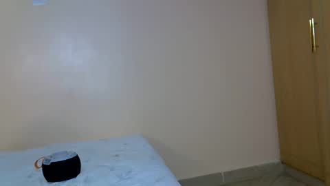 royalseductress online show from March 22, 9:51 pm