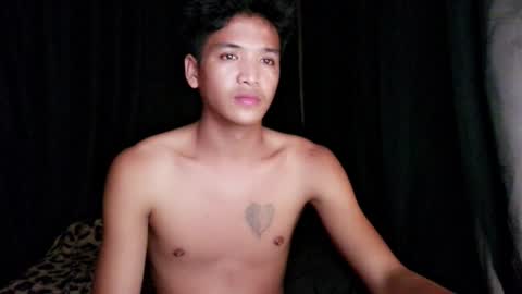 Snapshot of royaltyfvcker chatting on June 28, 1:17 pm Prince and Princess online show from June 28, 1:17 pm