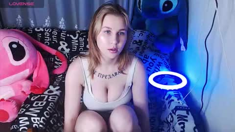 angela online show from September 23, 2:53 pm