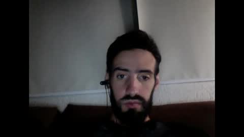 Snapshot of royartal chatting on November 23, 3:50 am Rodrigo online show from November 23, 3:50 am