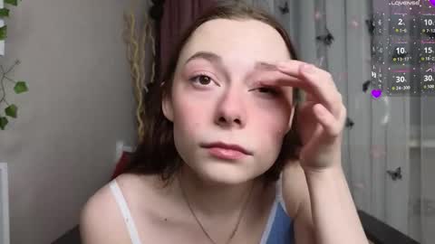 Snapshot of roygeers chatting on March 7, 8:50 pm Alice online show from March 7, 8:50 pm