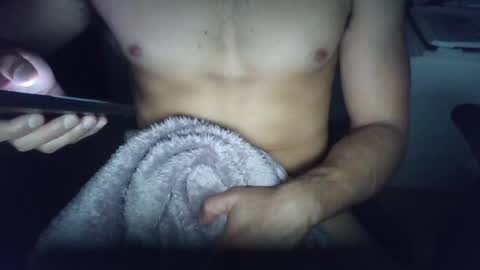 royjames1 online show from May 10, 12:49 am