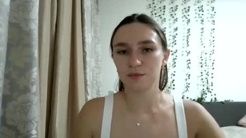 Snapshot of roza05x chatting on August 6, 8:00 pm Roza05x online show from August 6, 8:00 pm