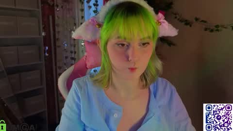 Snapshot of roziett_belle chatting on February 7, 9:02 am Roziett online show from February 7, 9:02 am