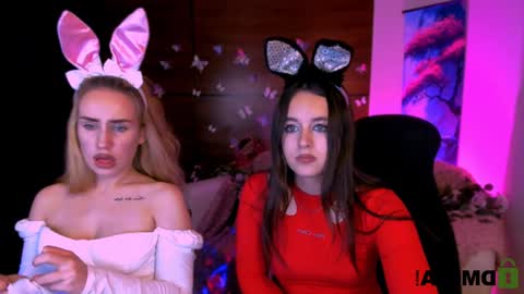 Snapshot of rozmary_ket chatting on December 21, 4:57 pm Im Rozmary nice to meet you 3 online show from December 21, 4:57 pm