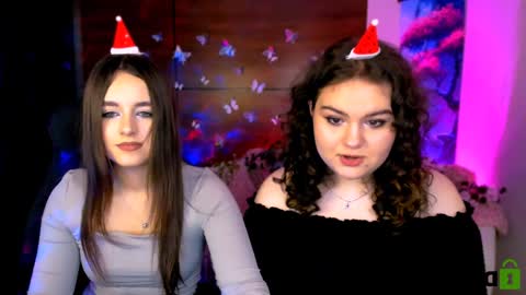 Snapshot of rozmary_ket chatting on December 23, 10:53 am Im Rozmary nice to meet you 3 online show from December 23, 10:53 am