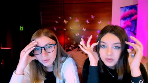 Snapshot of rozmary_ket chatting on January 14, 4:40 pm Im Rozmary nice to meet you 3 online show from January 14, 4:40 pm