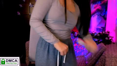 Snapshot of rozmary_ket chatting on January 30, 3:40 pm Im Rozmary nice to meet you 3 online show from January 30, 3:40 pm