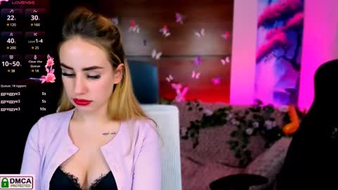 Snapshot of rozmary_ket chatting on February 13, 4:28 pm Im Rozmary nice to meet you 3 online show from February 13, 4:28 pm