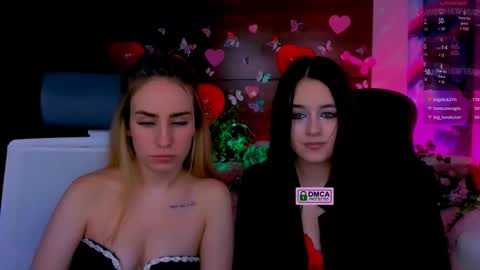 Snapshot of rozmary_ket chatting on February 16, 4:32 pm Im Rozmary nice to meet you 3 online show from February 16, 4:32 pm