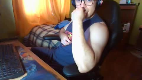 rpaulo25 online show from December 22, 4:27 pm