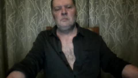 Snapshot of rsl1963 chatting on March 10, 8:41 am rsl1963 online show from March 10, 8:41 am