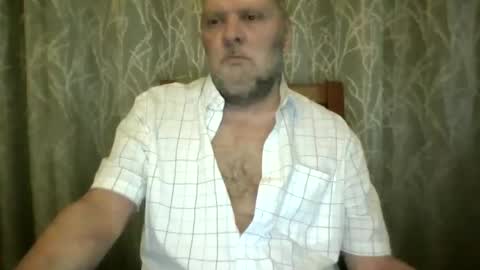 Snapshot of rsl1963 chatting on April 4, 8:23 am rsl1963 online show from April 4, 8:23 am