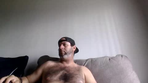 rubbingoneout714 online show from April 3, 4:49 pm