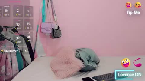 rubi_angels_ online show from July 15, 9:53 pm
