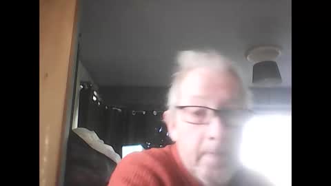 Snapshot of rubixman chatting on March 28, 5:34 pm rubixman online show from March 28, 5:34 pm