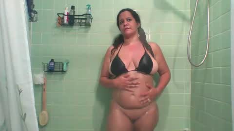 Snapshot of ruby7119 chatting on April 4, 9:01 pm ruby7119 online show from April 4, 9:01 pm