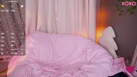 Snapshot of ruby_blossom chatting on March 24, 8:47 pm Ruby online show from March 24, 8:47 pm